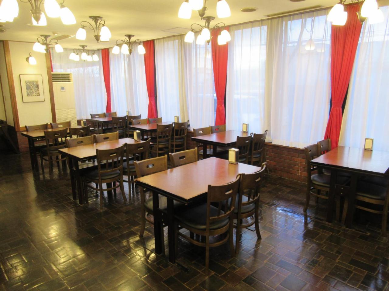 Hotel Tomakomai Green Hills Zewnętrze zdjęcie